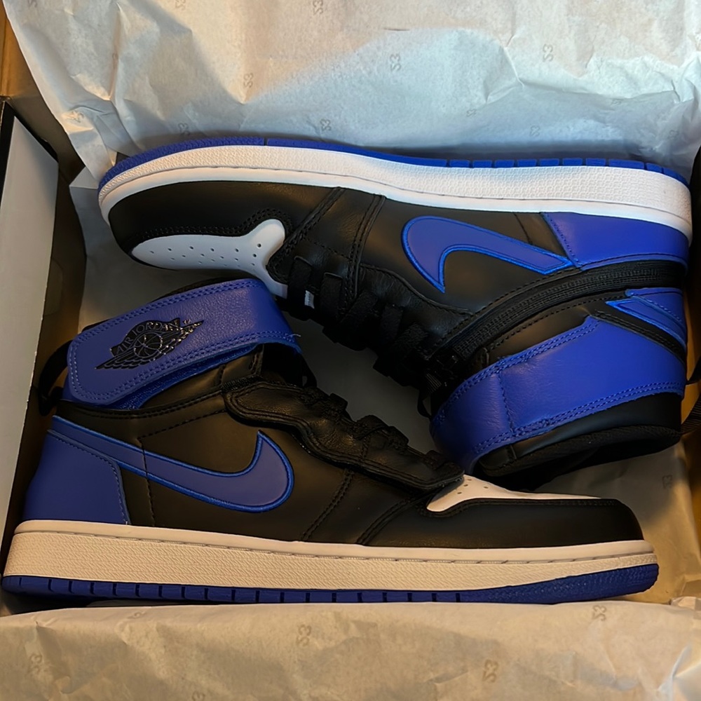 AIR JORDAN 1 HI FLYEASE